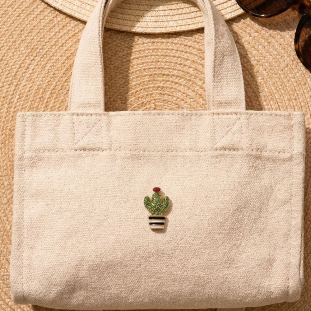 Cactus Diamante Shank Button – 25mm - Image 8